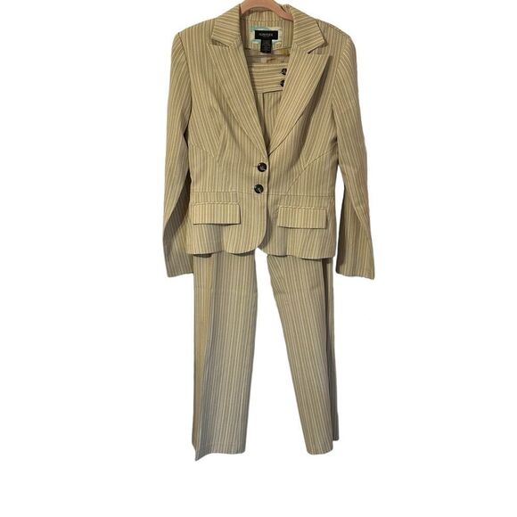Alyn Paige New York Pinstripe Beige Dress Pants and Jacket Suit Sz 8 - Picture 6 of 10